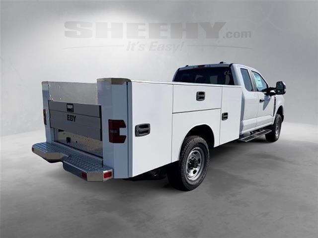 New 2026 Oxford White Ford XL image 17