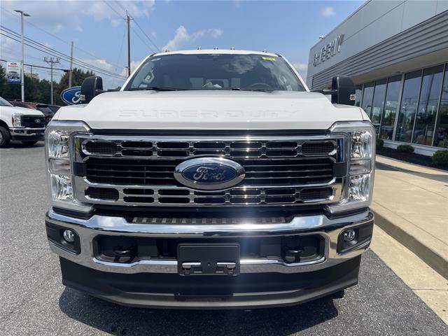 New 2026 Oxford White Ford XL image 25