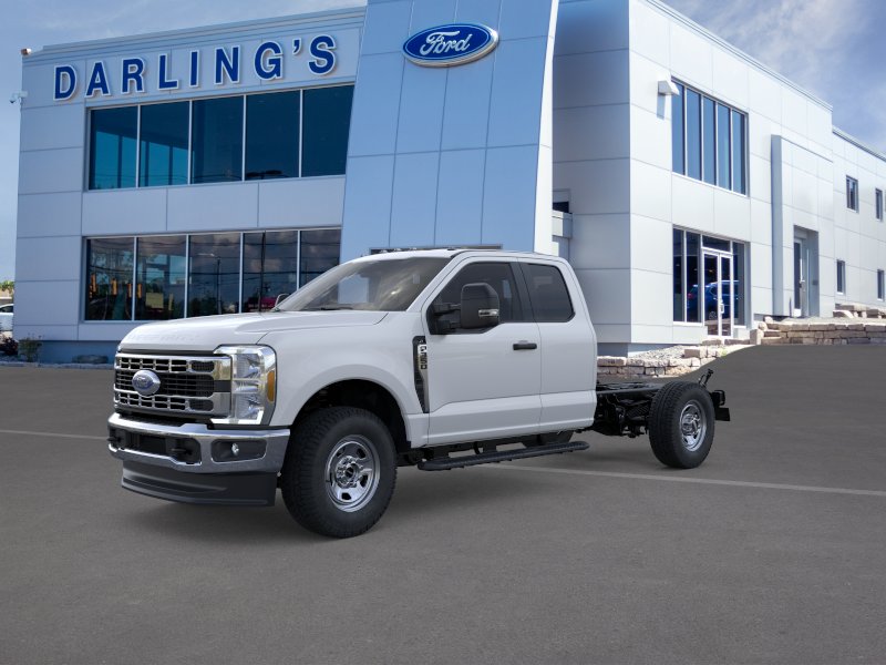 2026 Ford F-350 XL 4x4 SuperCab 168-In SRW's photo