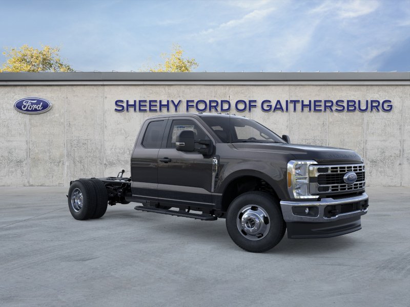 2025 Ford F-350 XL 4x4 SuperCab 168-In DRW's photo