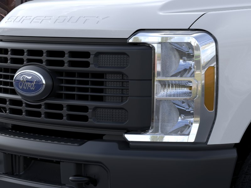 New 2026 Oxford White Ford F-350® XL image 39