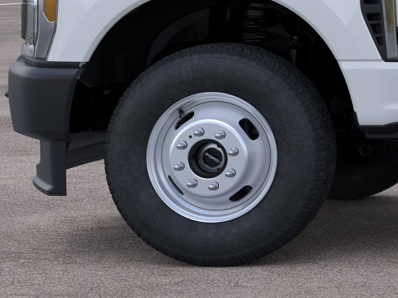 New 2026 Oxford White Ford F-350® XL image 41
