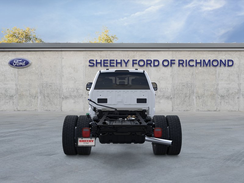 New 2026 Oxford White Ford F-450® XL image 6