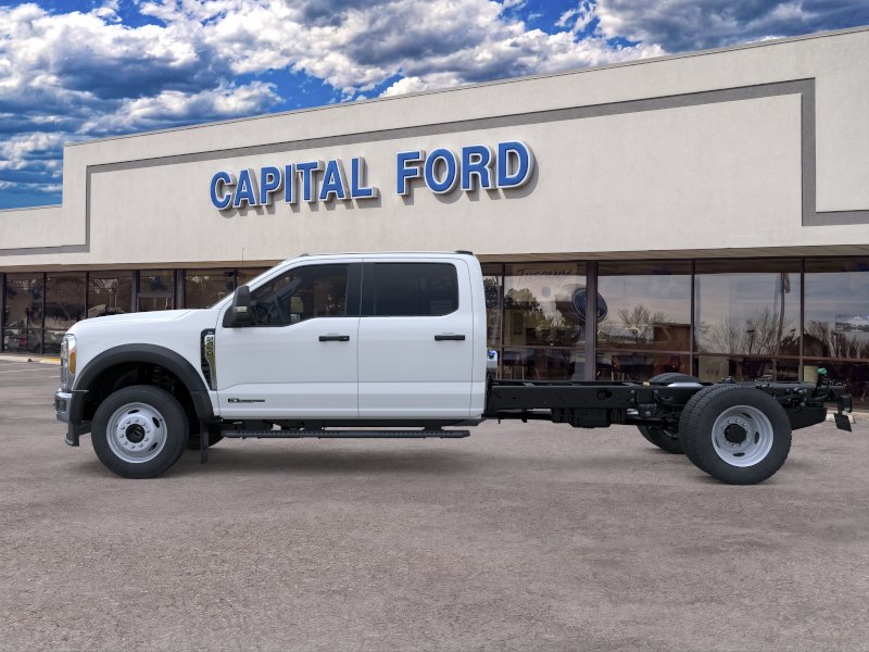 New 2026 Oxford White Ford F-450® XL image 29