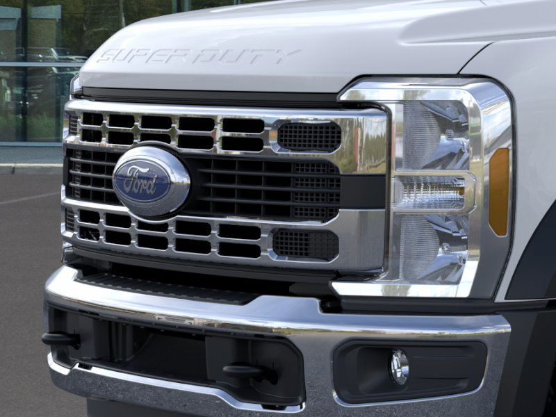 New 2026 Oxford White Ford XL image 39
