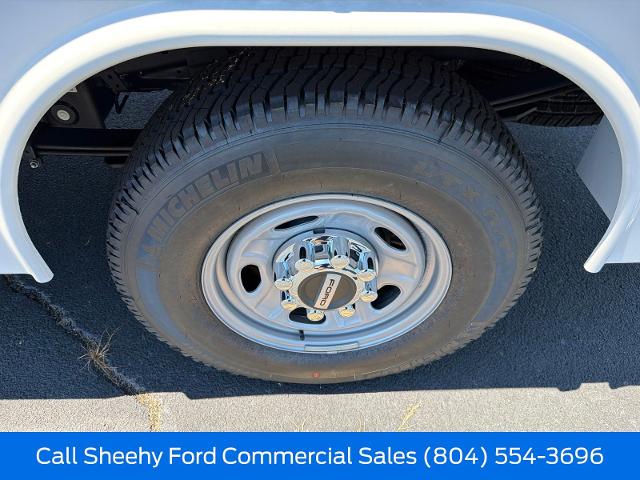New 2026 Oxford White Ford XL image 35