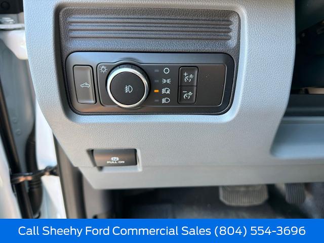 New 2026 Oxford White Ford XL image 40