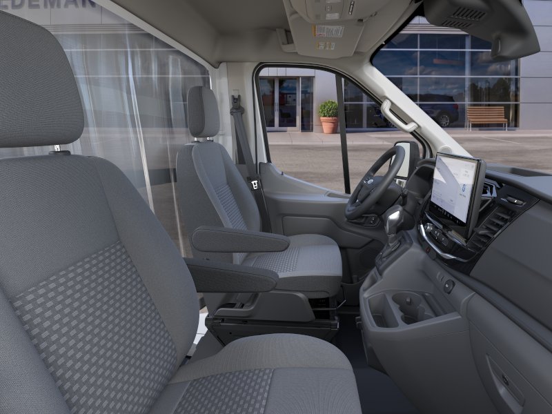 2025 Ford Transit Cutaway Base - Photo 11