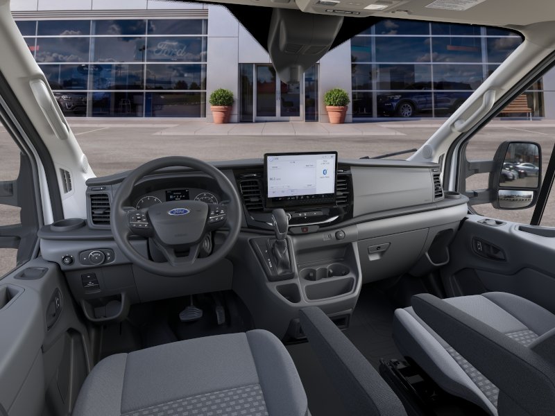 2025 Ford Transit Cutaway Base - Photo 9
