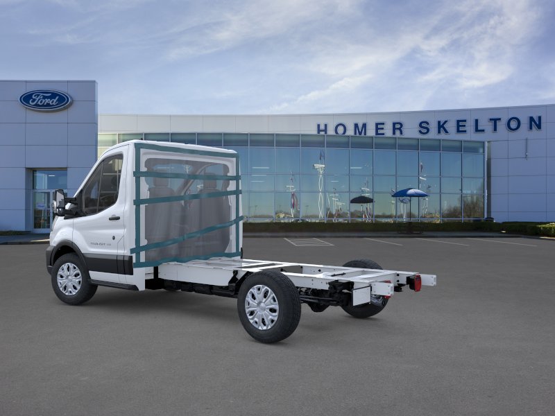 2025 Ford Transit Cutaway Base