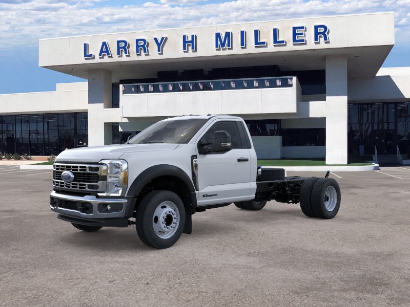 2025 Ford F-550 Super Duty Chassis Cab XL