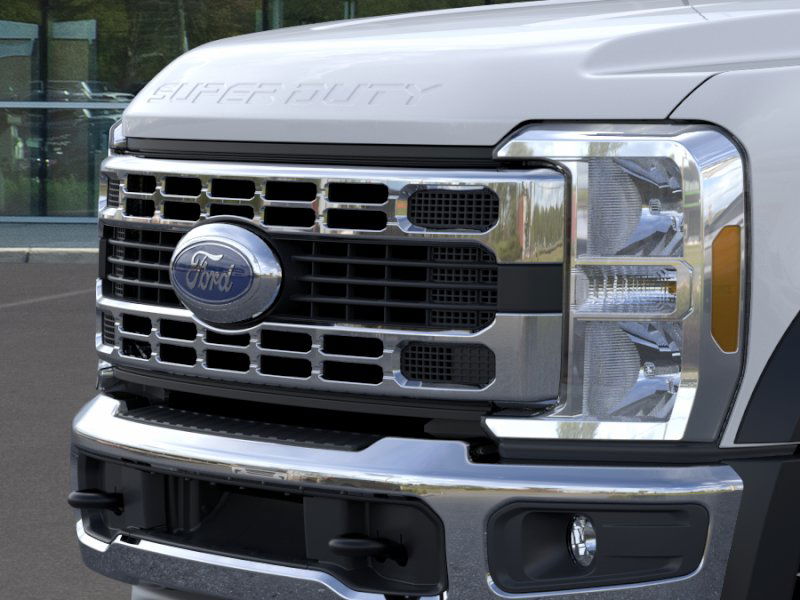 New 2025 Oxford White Ford XL image 39