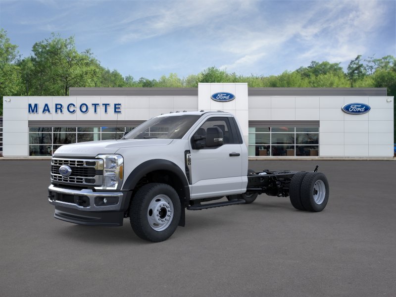 2026 Ford Super Duty F-550 DRW XL