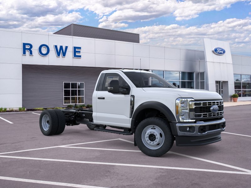 2026 Ford Super Duty F-550 DRW XL