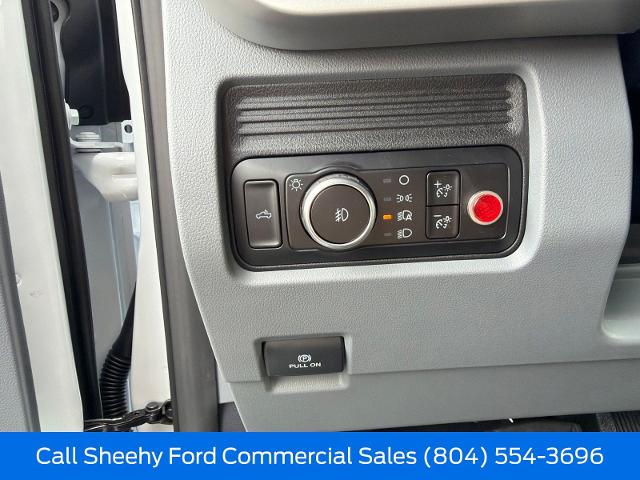 New 2026 Oxford White Ford F-550® XL image 20