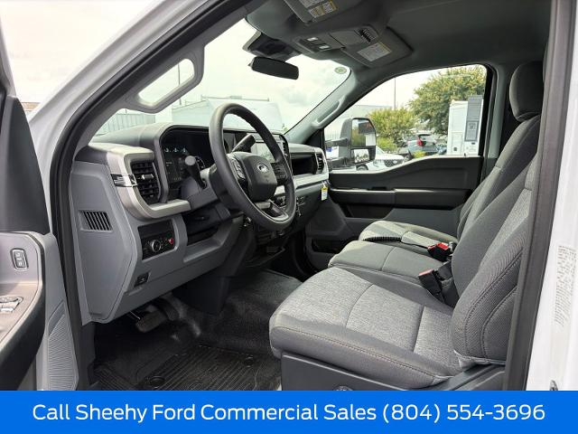 New 2026 Oxford White Ford F-550® XL image 22