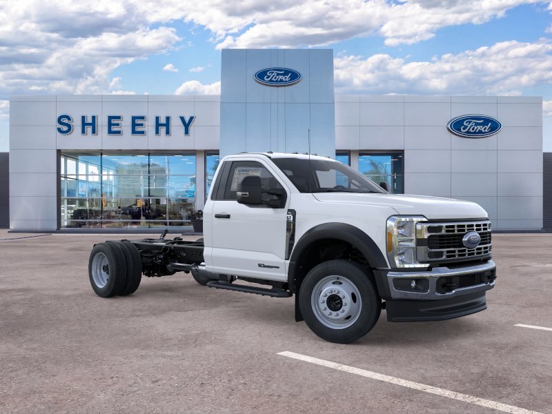 2025 Ford F-550 Super Duty Chassis Cab XL - Photo 31