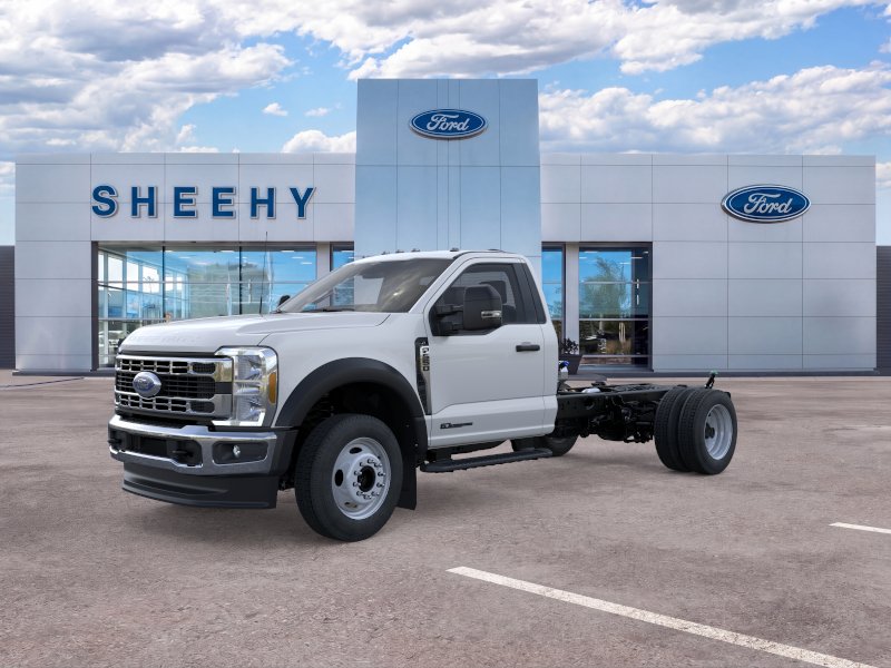 2025 Ford F-550 Super Duty Chassis Cab XL - Photo 33