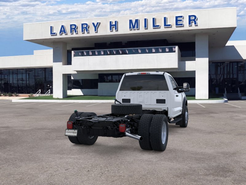 2025 Ford F-550 Super Duty Chassis Cab XL - Photo 8