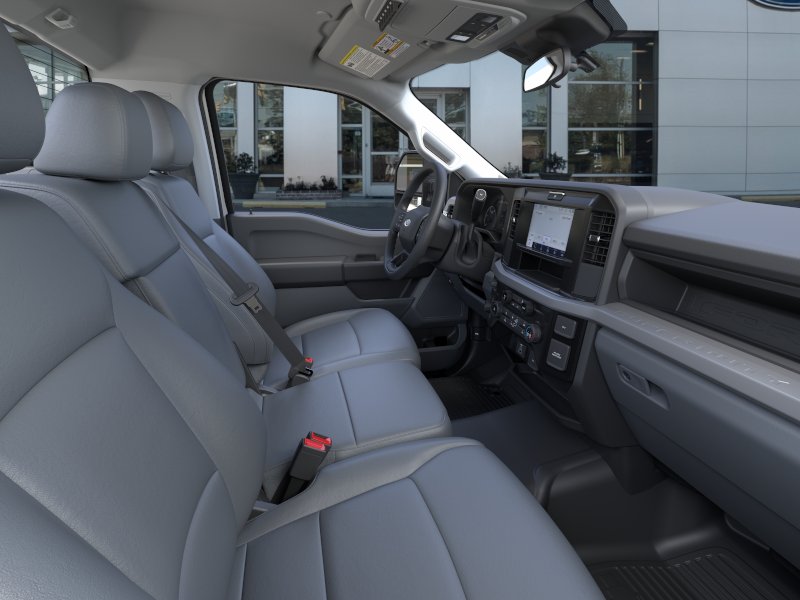 New 2026 Oxford White Ford XL image 45
