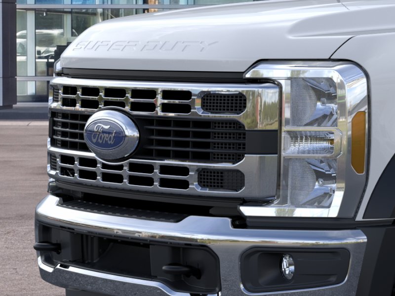 New 2026 Oxford White Ford XL image 51
