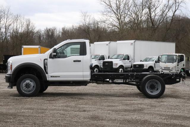 2025 Ford F-550 Super Duty Chassis Cab XL - Photo 21