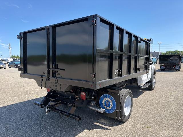 2025 Ford F-600 Super Duty Chassis Cab XL - Photo 41