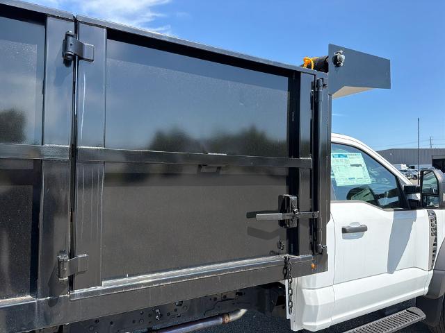 2025 Ford F-600 Super Duty Chassis Cab XL - Photo 42