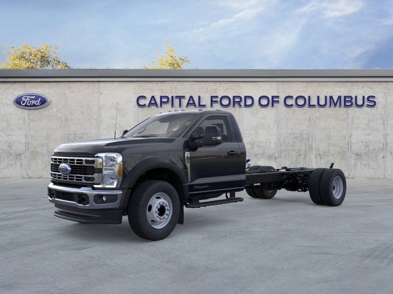 2025 Ford F-600 Super Duty Chassis Cab XL - Photo 35