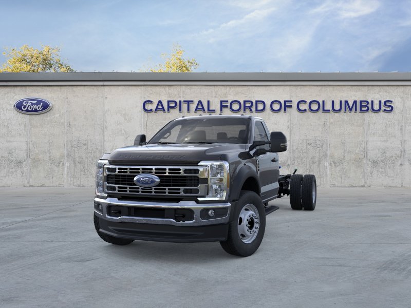 2025 Ford F-600 Super Duty Chassis Cab XL - Photo 36