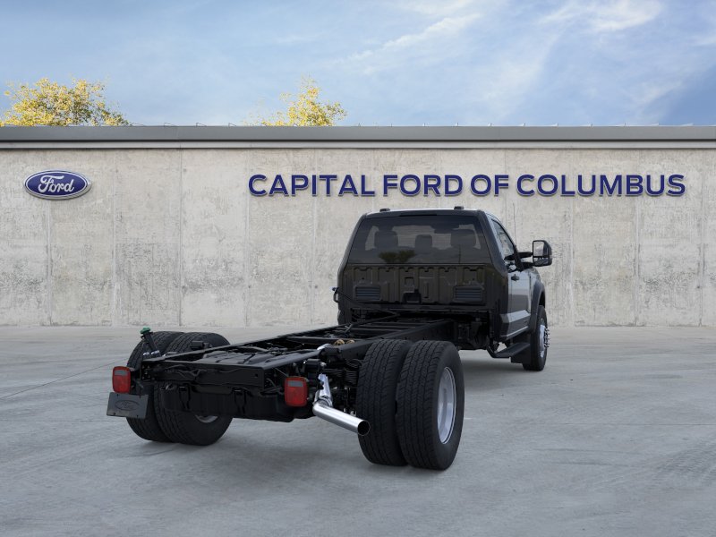 2025 Ford F-600 Super Duty Chassis Cab XL - Photo 40