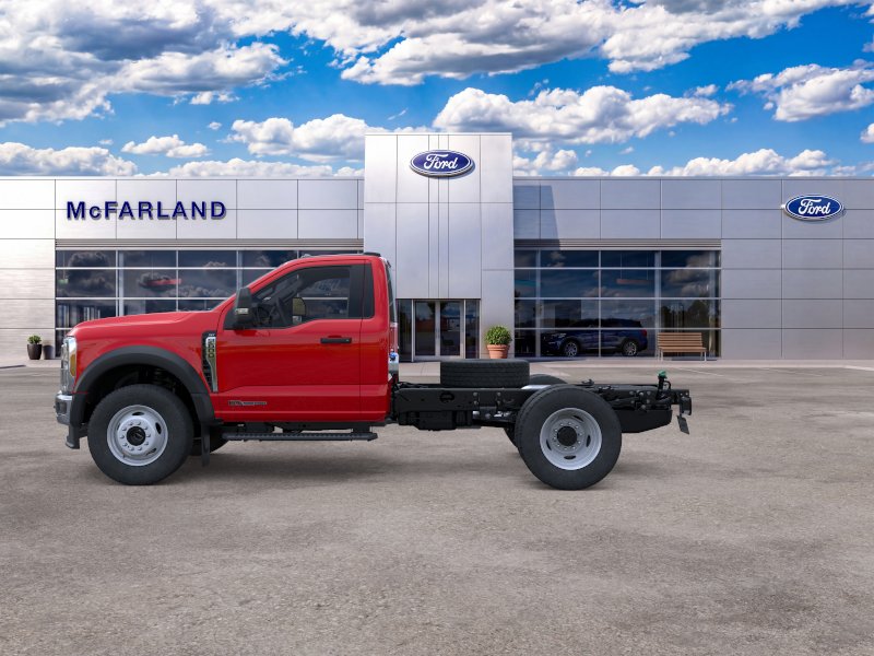 New 2026 Race Red Ford F-600® XLT image 3