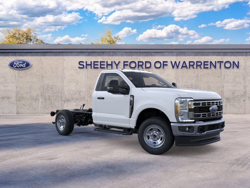 2025 Ford F-350 Super Duty Chassis Cab