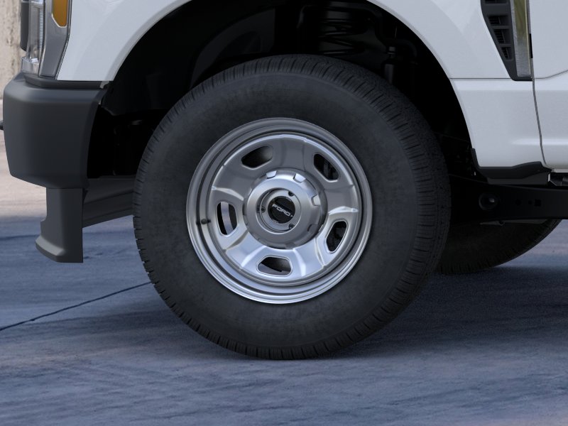 New 2026 Oxford White Ford F-350® XL image 19