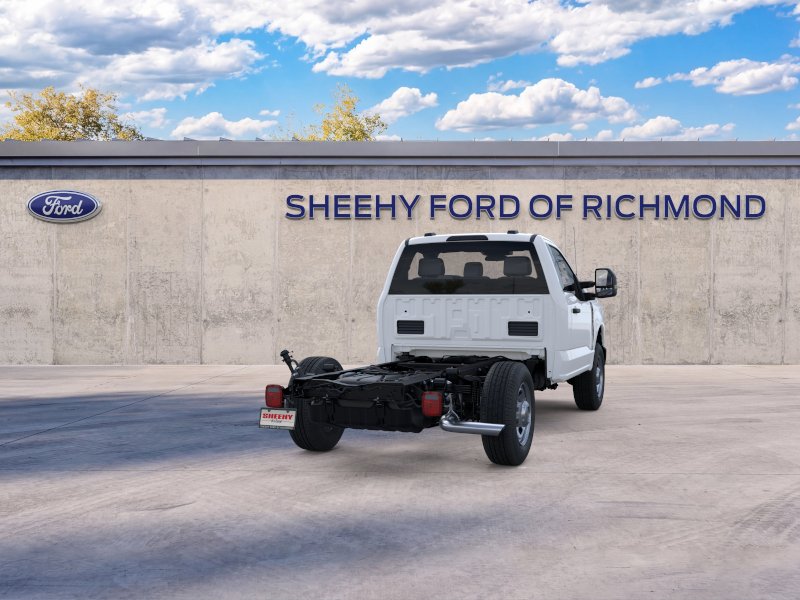 New 2026 Oxford White Ford F-350® XL image 8