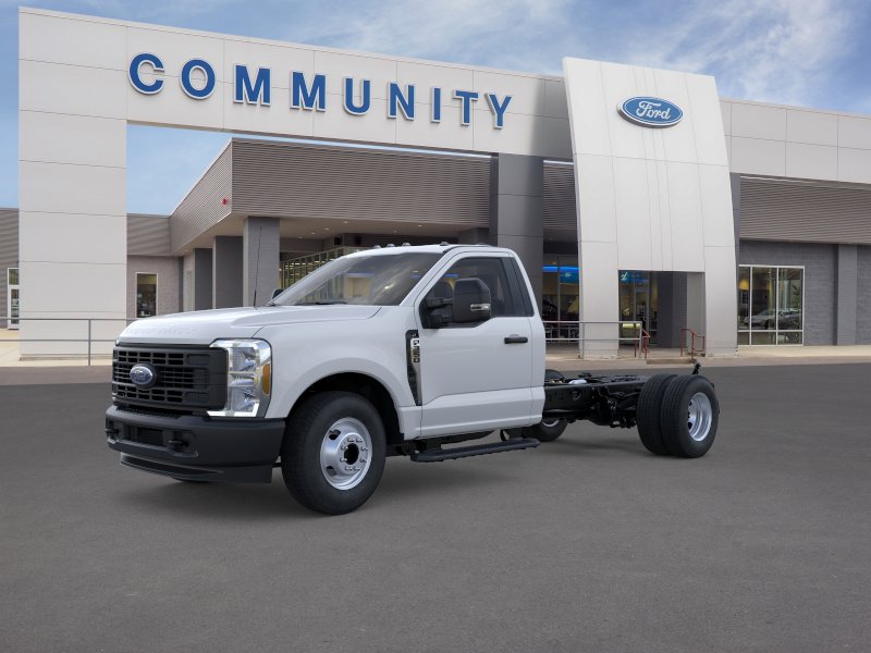 2026 Ford Super Duty F-350 DRW XL