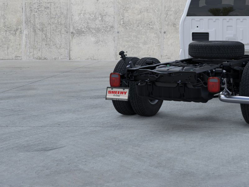 New 2025 Oxford White Ford F-350® XL image 21