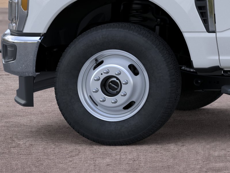 2026 Ford F-350 Super Duty Chassis Cab XL - Photo 19