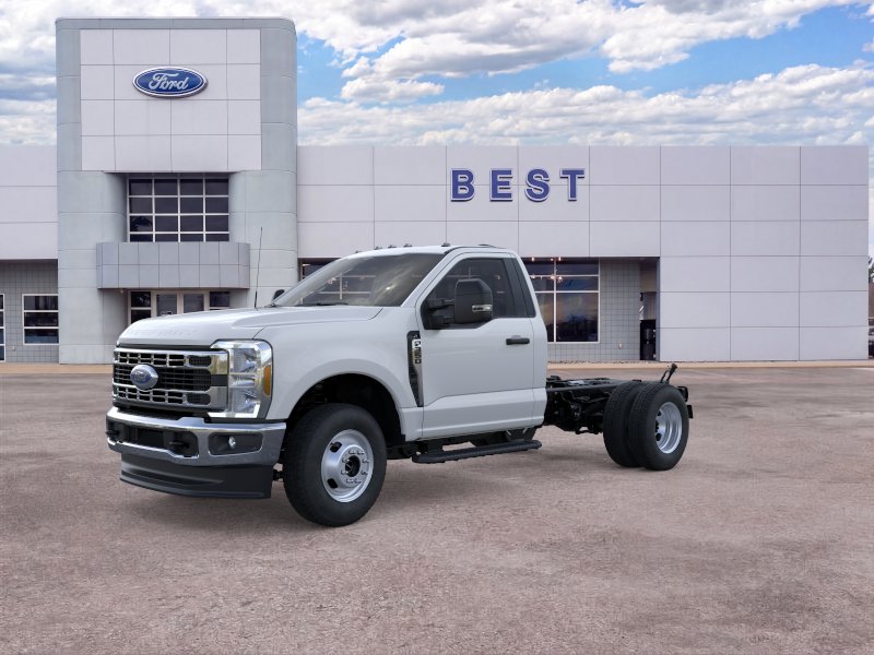 2026 Ford Chassis Cab F-350® XL