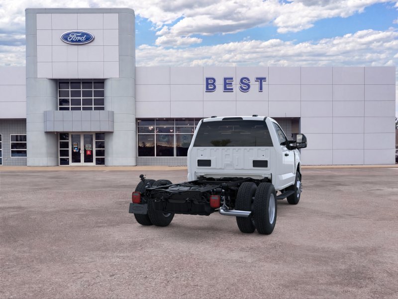 2026 Ford F-350 Super Duty Chassis Cab XL - Photo 8