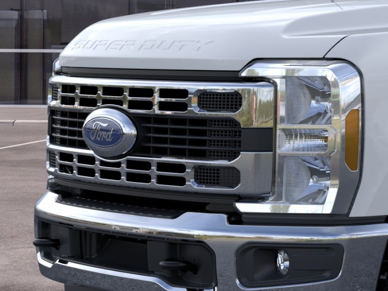 New 2025 Oxford White Ford XL image 39