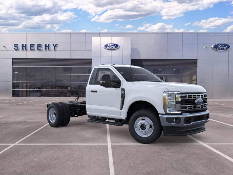New 2025 Oxford White Ford XL image 23