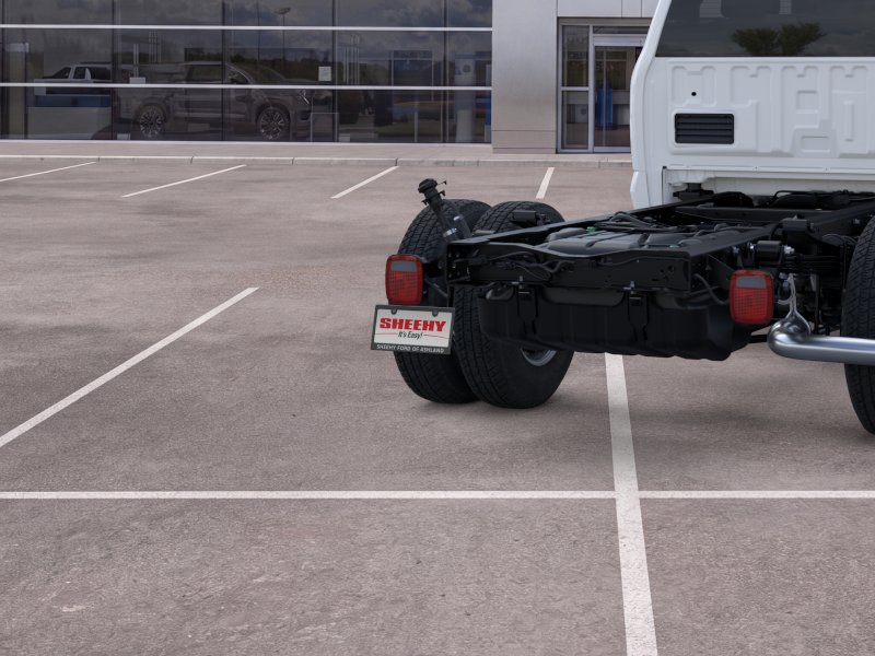 New 2025 Oxford White Ford XL image 43