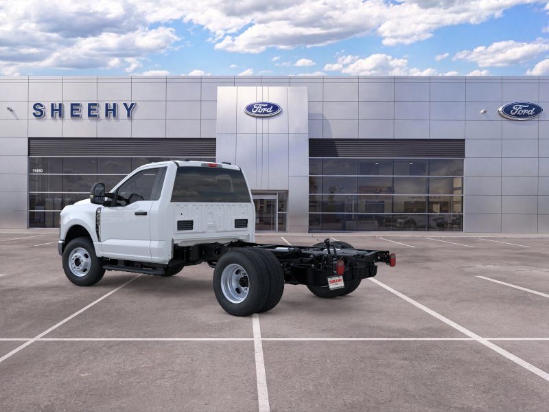 New 2025 Oxford White Ford XL image 28