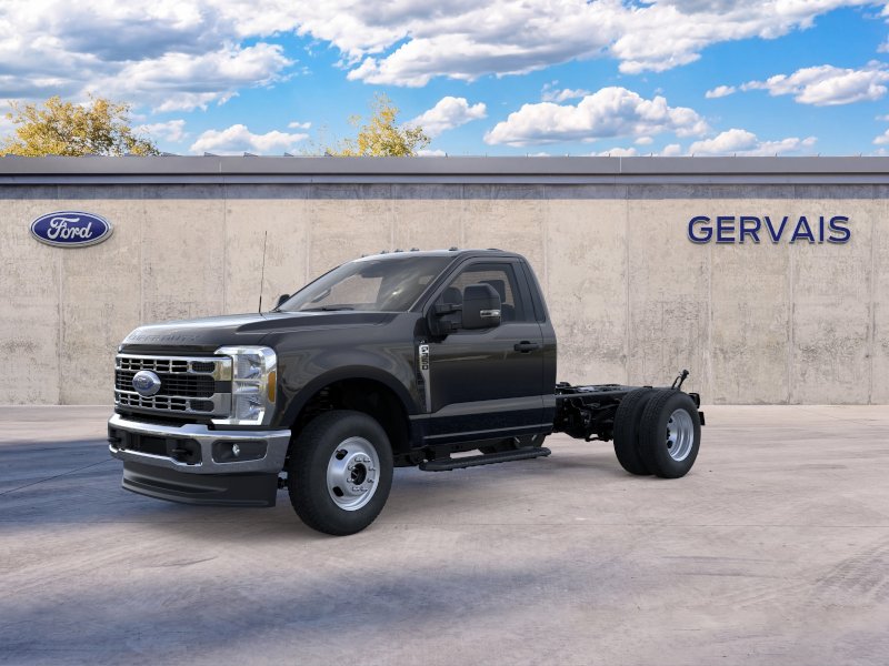 2026 Ford Super Duty F-350 DRW XL