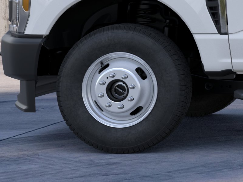 New 2026 Oxford White Ford F-350® XL image 19