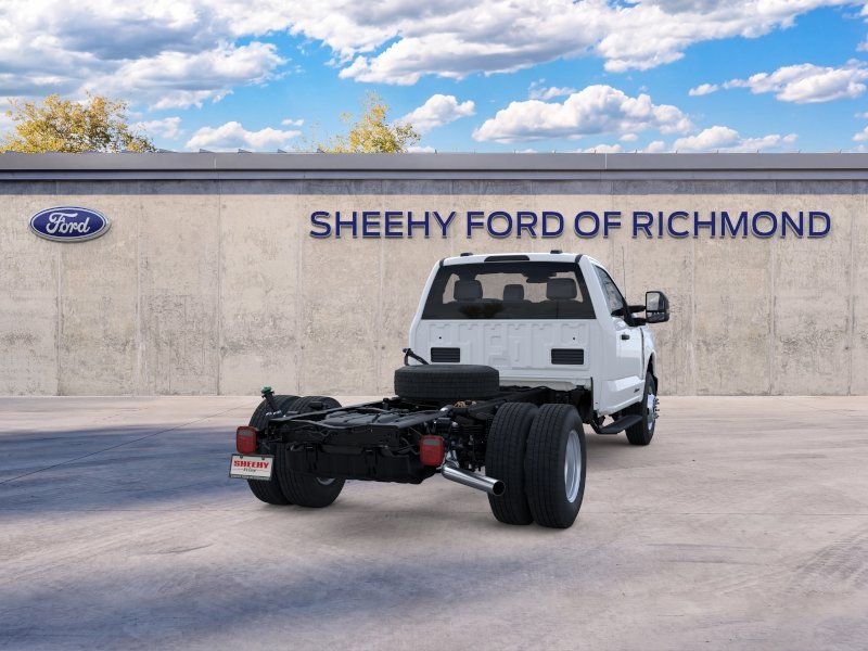 New 2026 Oxford White Ford F-350® XL image 8