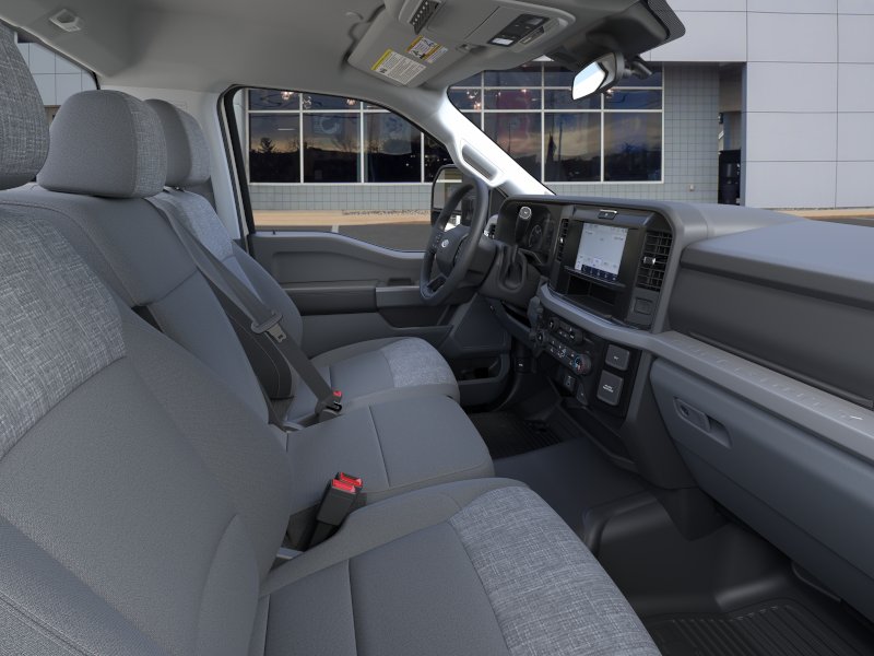 New 2026 Oxford White Ford F-350® XLT image 11