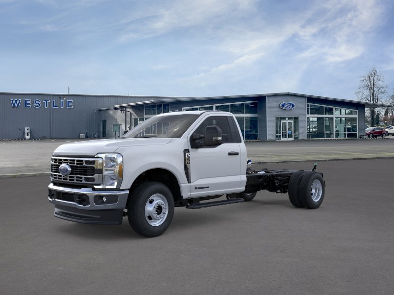 2025 Ford F-350 XL 4x4 Regular Cab 169-In DRW's photo