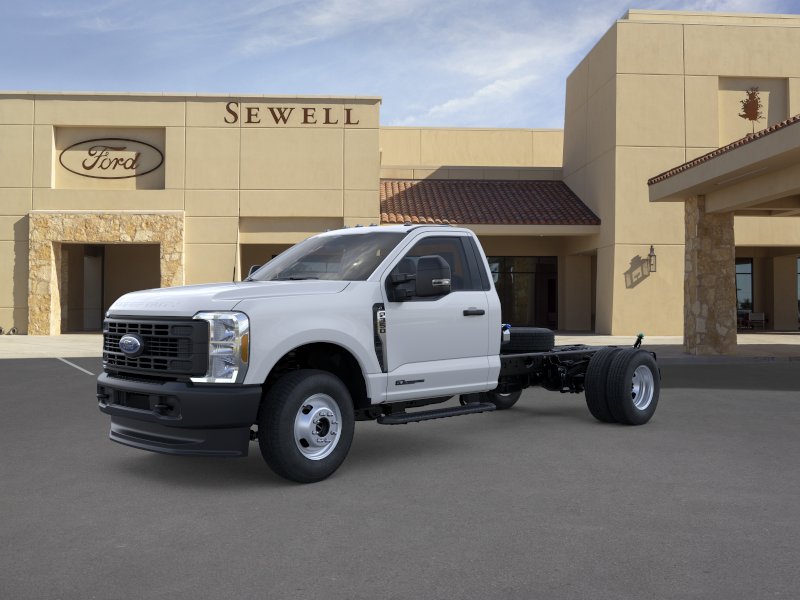 2026 Ford Super Duty F-350 DRW XL